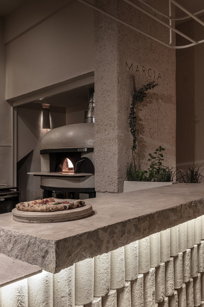 阿根廷 Villa Urquiza 区 Pizzería Marcia 餐厅设计,传统与现代的完美融合-35