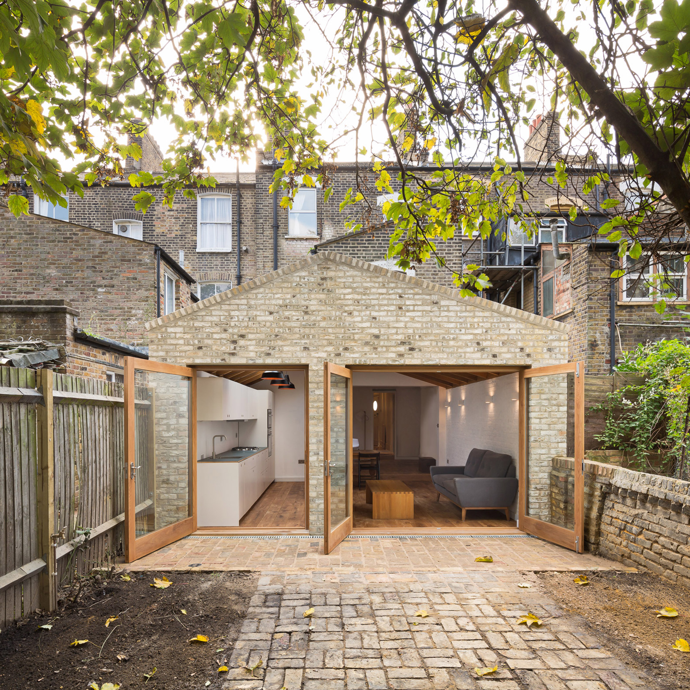 Grey Griffiths Architects' London extension features exposed roof structure-0