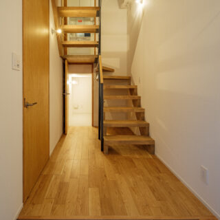 新宿の家 隙間の光明丨日本京都丨キトキノアーキテクチャ（小林玲子）-9