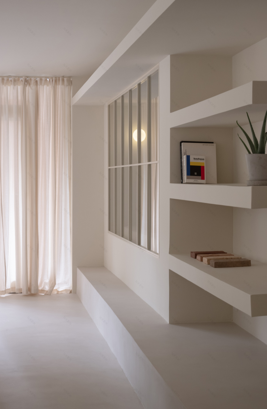 非白色办公室丨西班牙巴塞罗那丨brenzo-28