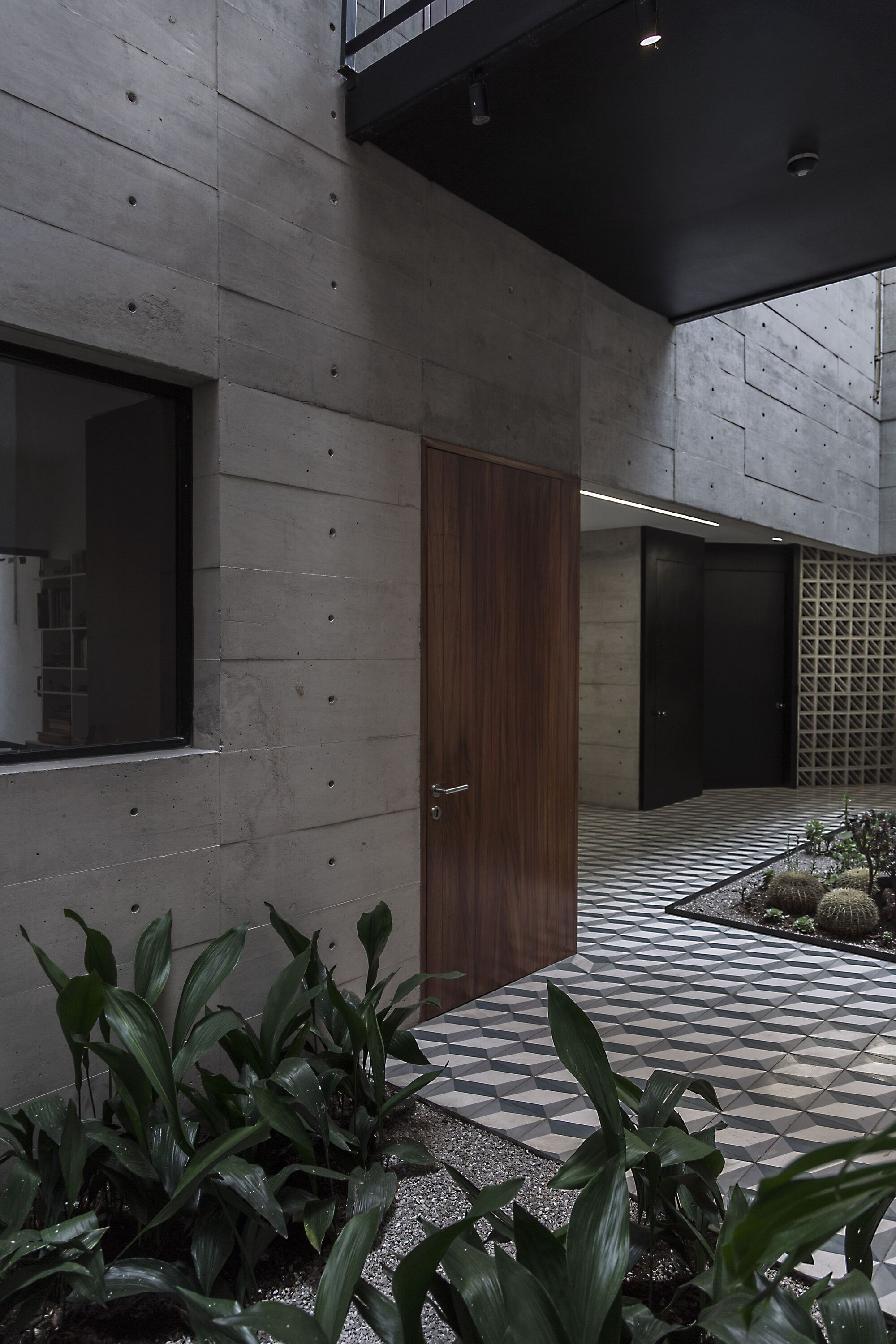 Circular de Morelia 4 Apartment Building / Quintanilla Arquitectos-29