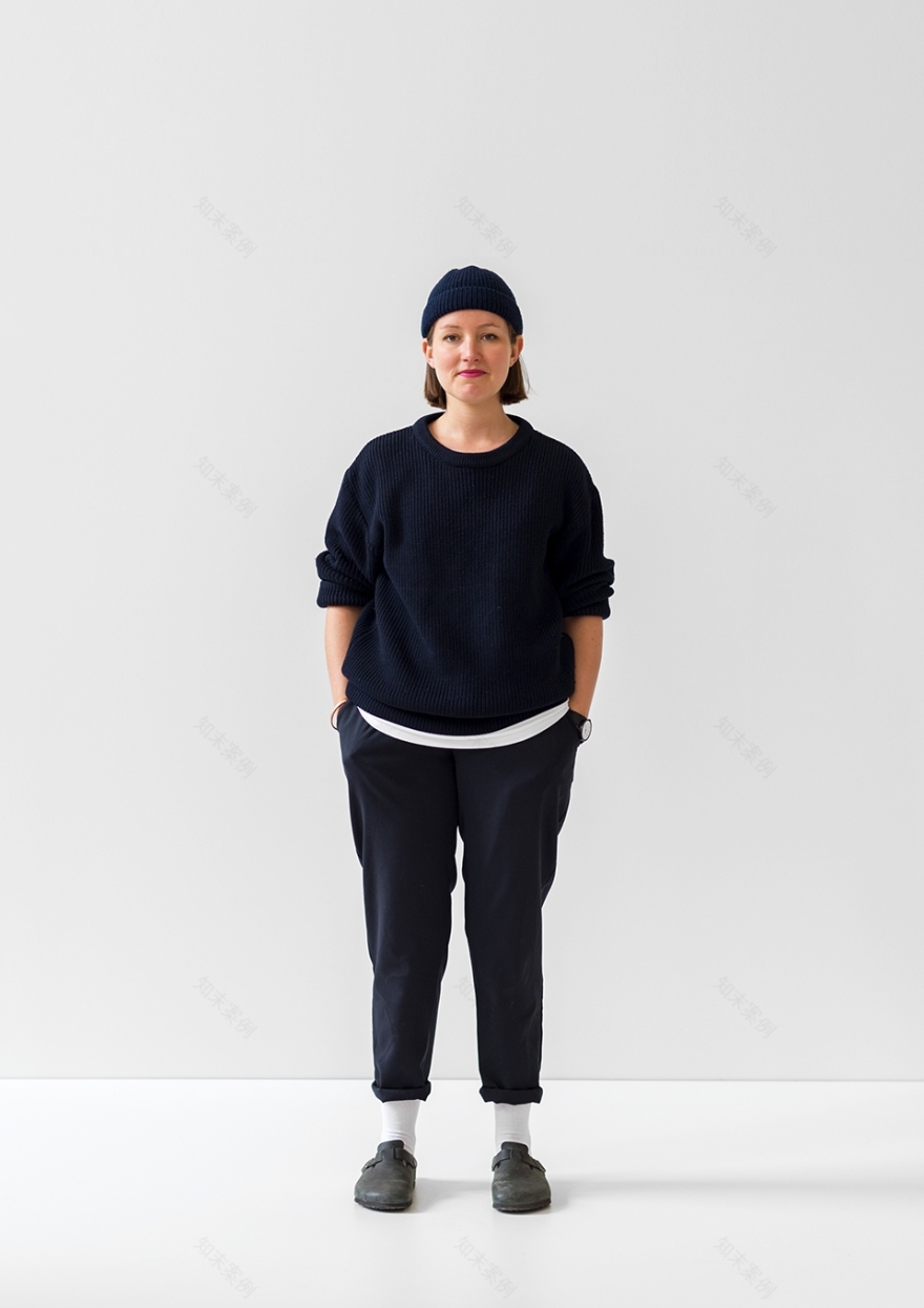 德国艺术家Simon Freund“自拍”艺术展-24