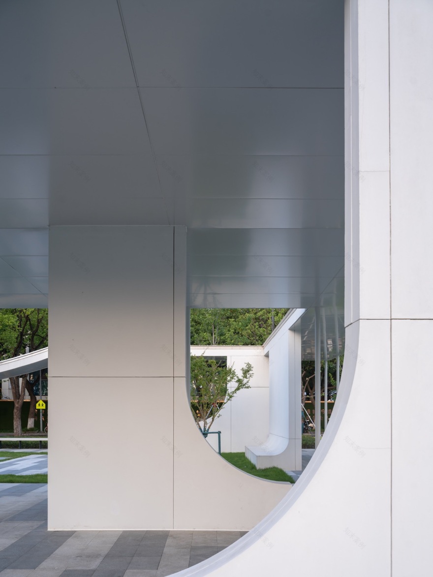 昆山城市广场地上景观建筑丨中国江苏丨上海大舟建筑设计事务所-56