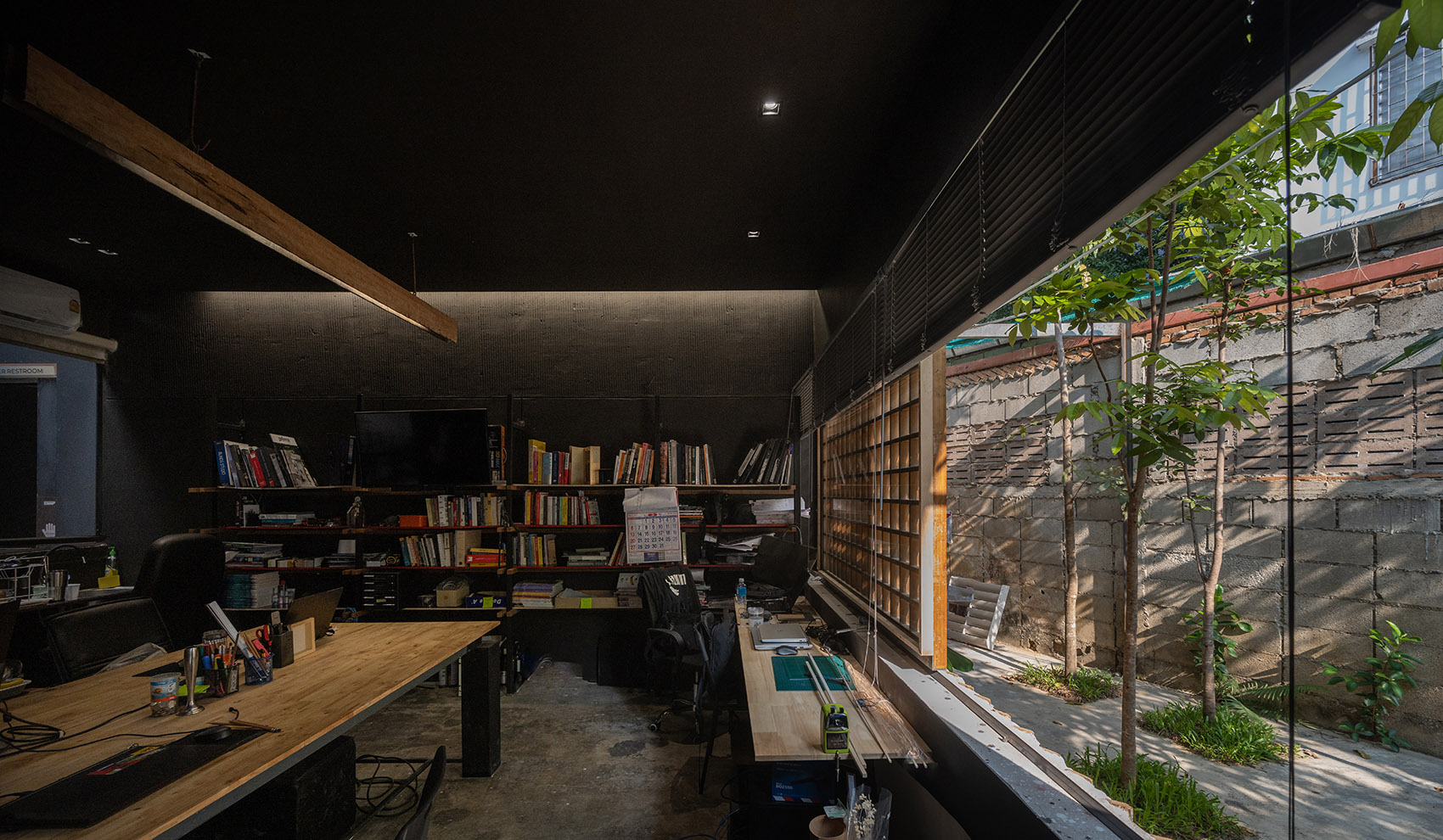 “给我庇护所”商业区改造丨泰国清迈丨Housescape Design Lab-38