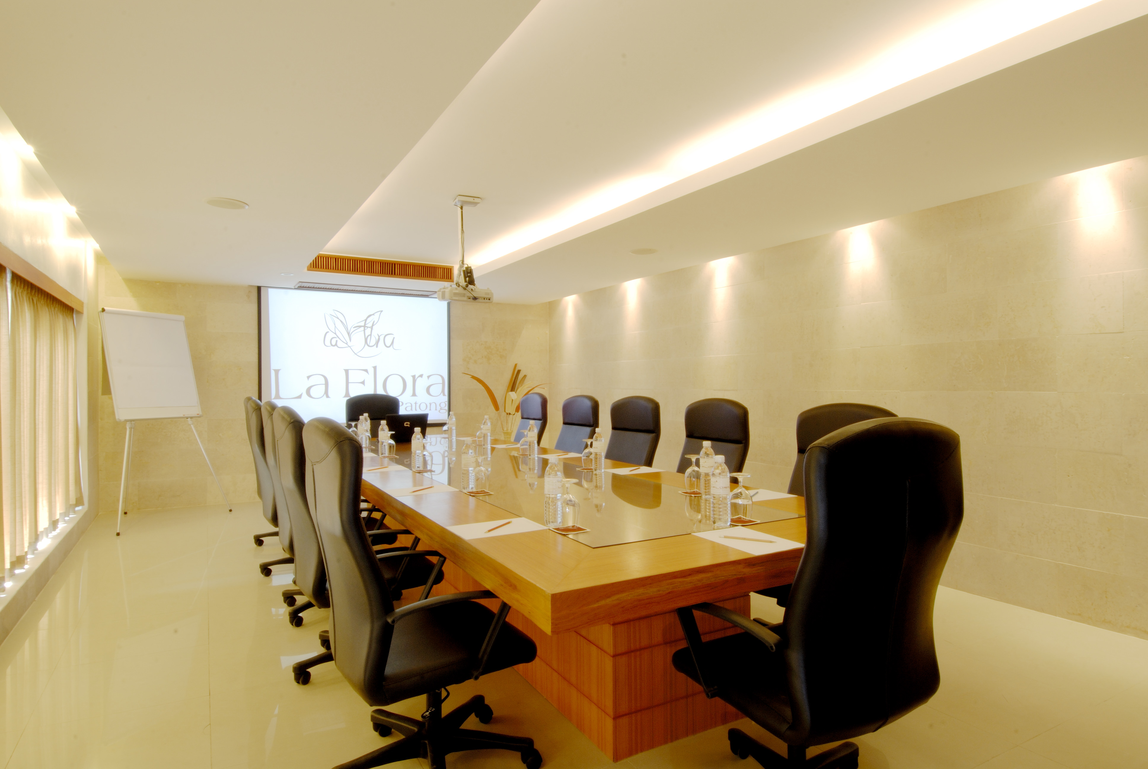 泰国普吉岛巴东拉福娜度假村-19