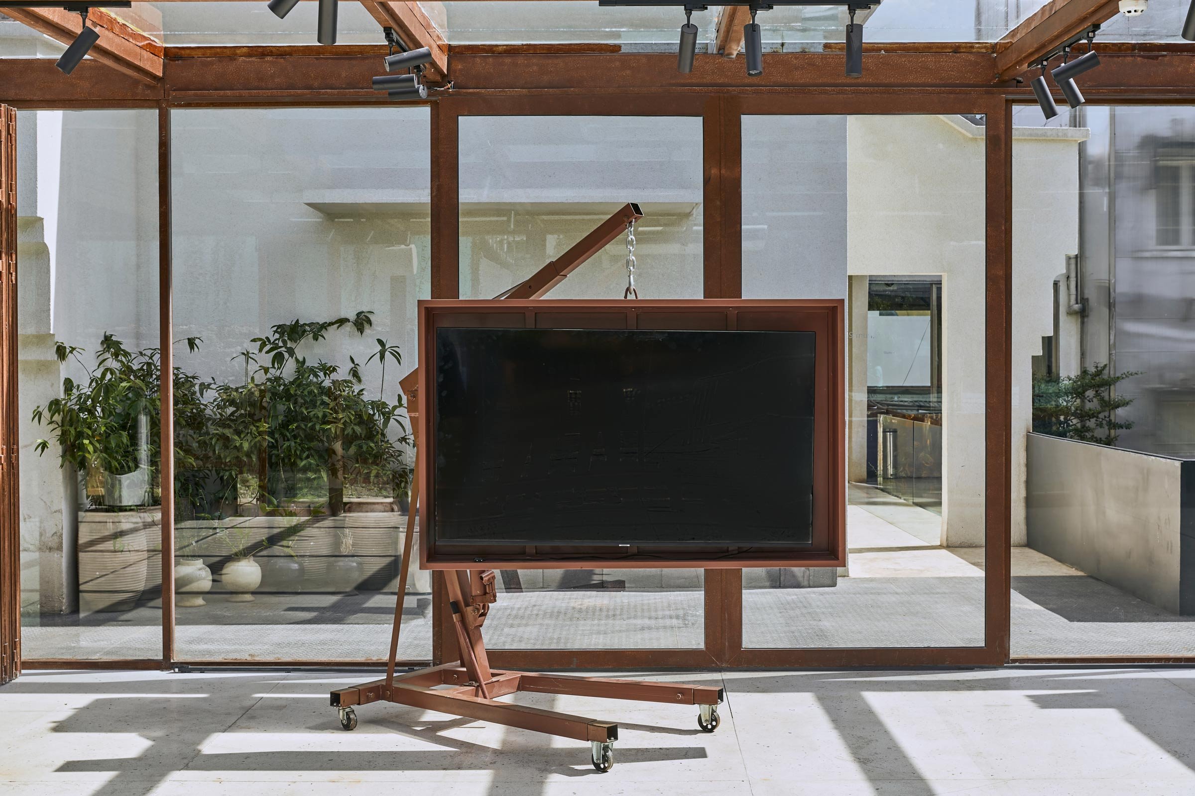 A Heritage Villa Becomes a Mixed-Use Space — Design Anthology-2