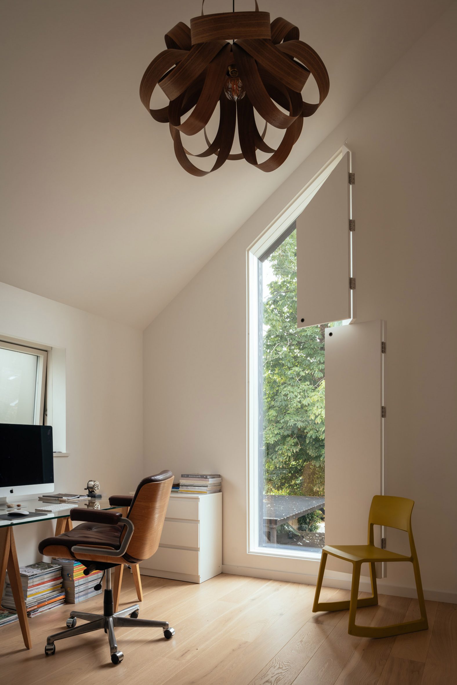 英伦乡村的生态庇护所 | 黑木屋-11