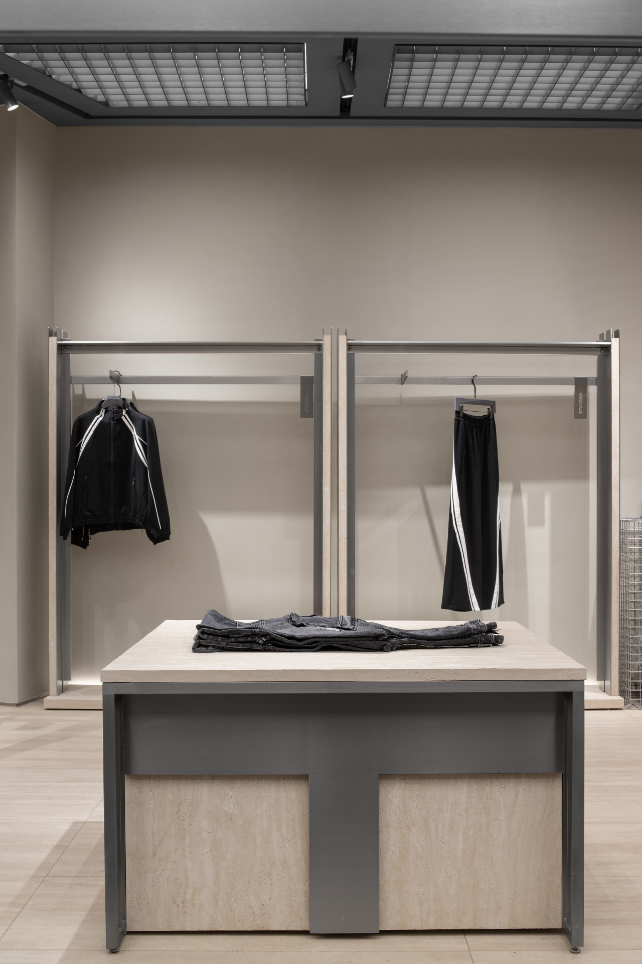 蘑菇云 · TEEBOX 线下首店丨中国长沙丨蘑菇云设计工作室-38