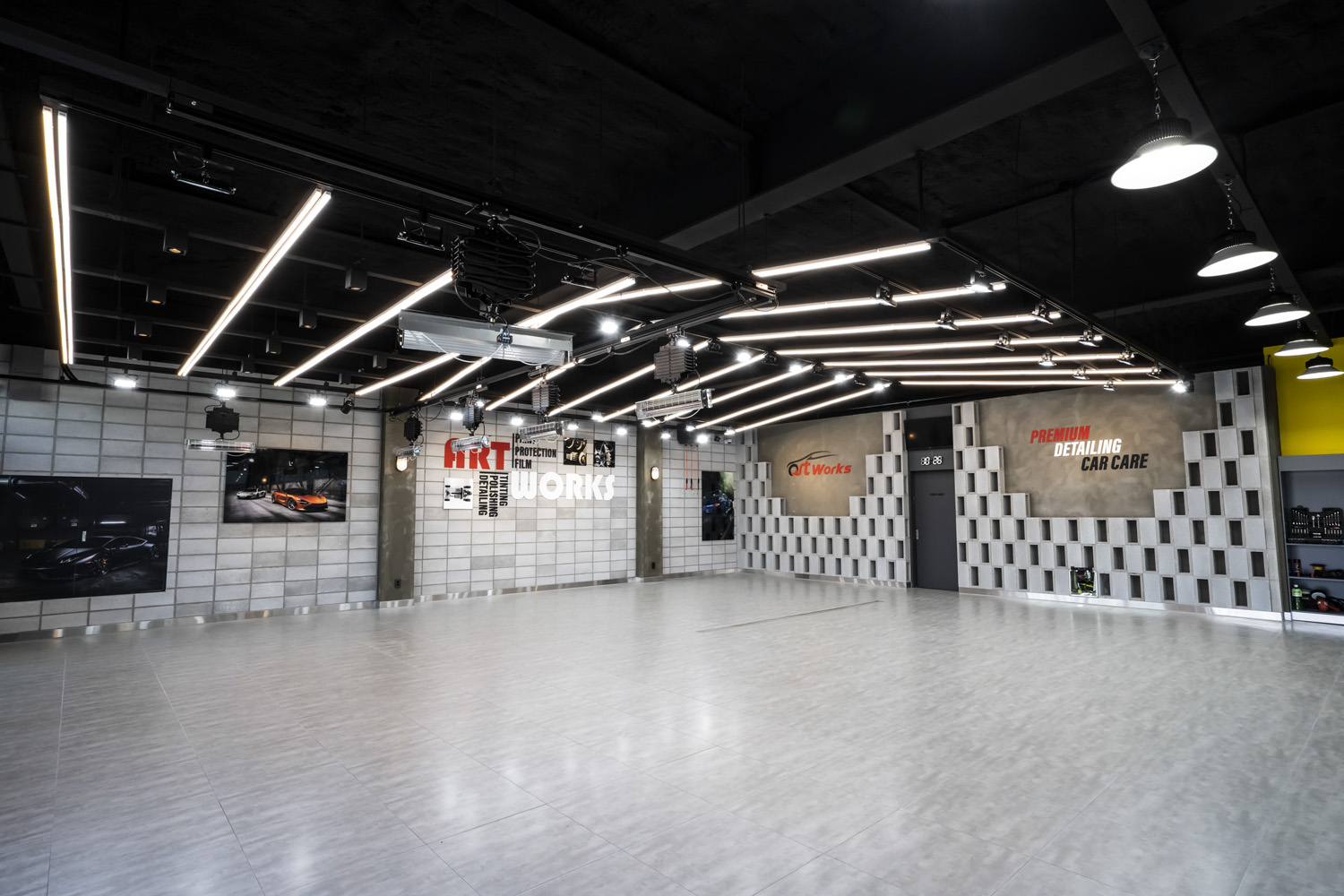 简约明亮 120 平汽车美容店设计-10