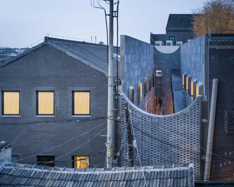 古城里的宝藏盒子 - 扬州慢×新华书店 / Wutopia Lab-58