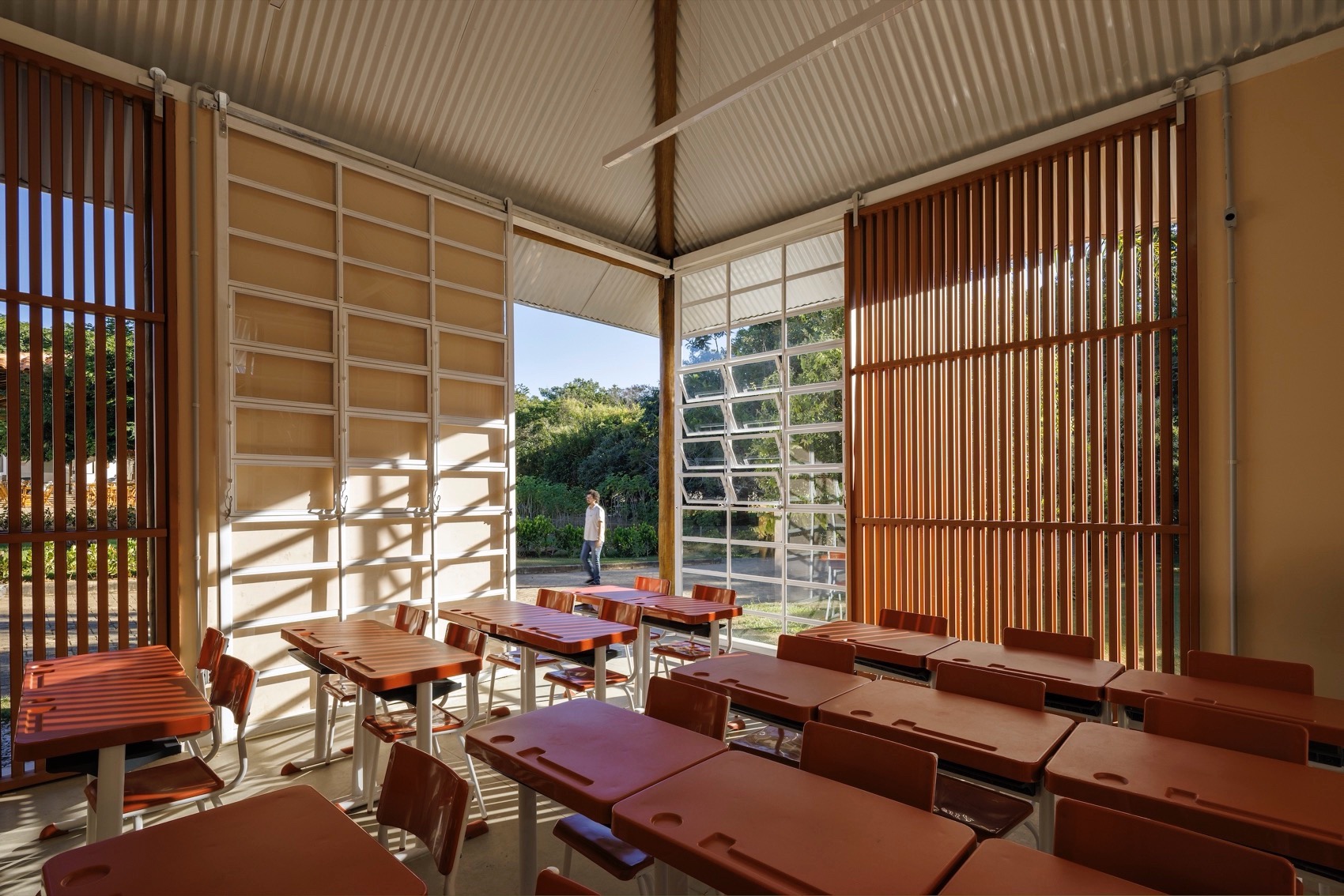 Vila Ninho学校 & João de Barro凉亭丨巴西米纳斯吉拉斯丨BIRI + MACh arquitetos等多方团队-51