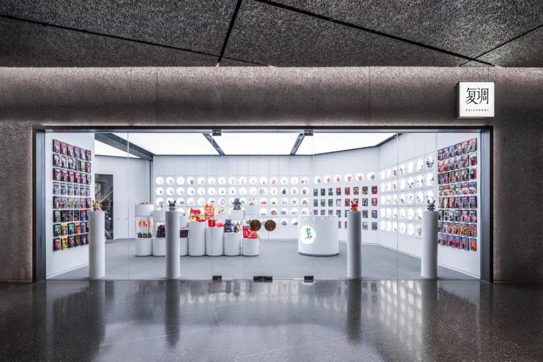 漫画手办体验店设计丨中国北京丨anyScale-16