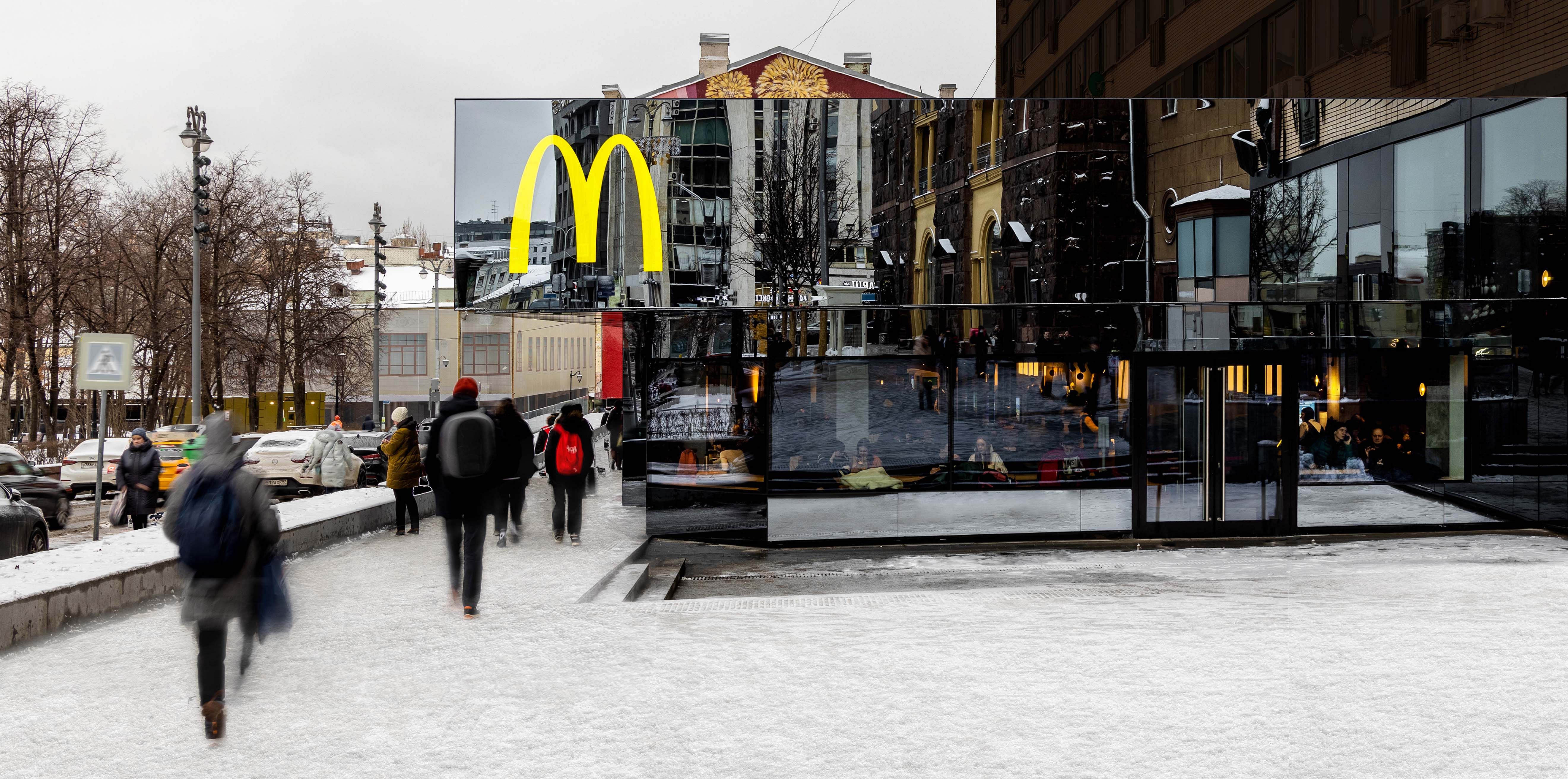 莫斯科普希金广场麦当劳翻新项目丨俄罗斯莫斯科丨Landini Associates-16