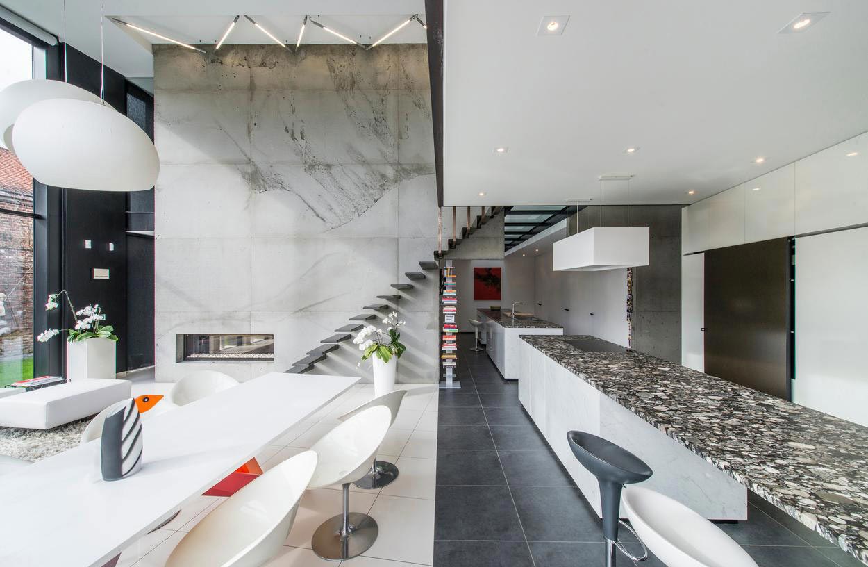 比利时阿尔蒂普改造面包店为明亮通风之家-21