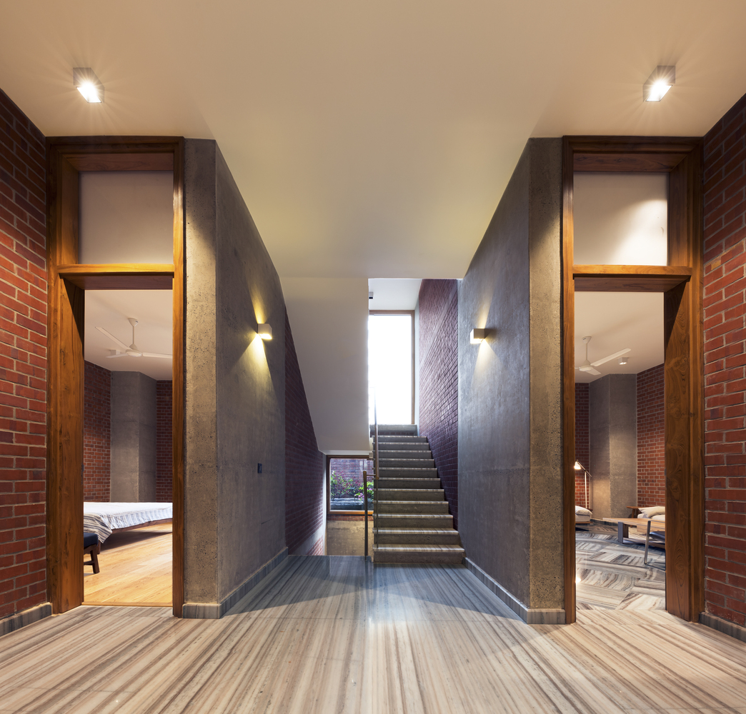 印度紧密家庭共享生活砖房设计-42