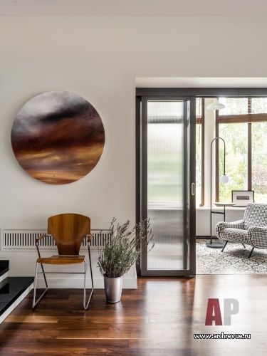 新莫斯科市特罗伊茨克两层住宅重建丨俄罗斯莫斯科丨阿纳斯塔西娅·斯滕贝格-19