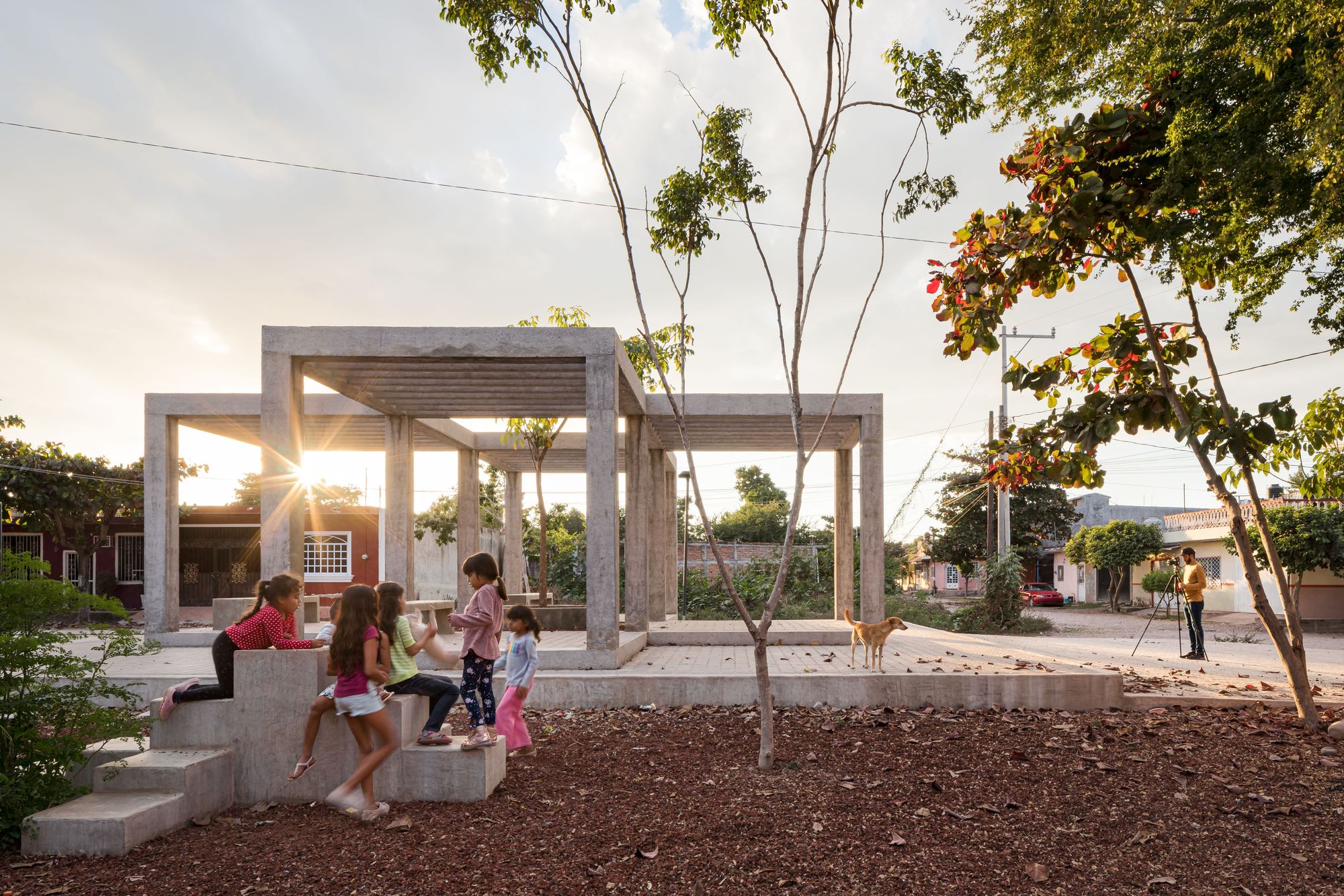 墨西哥阿卡波内塔公园 | 公共空间的新生-24