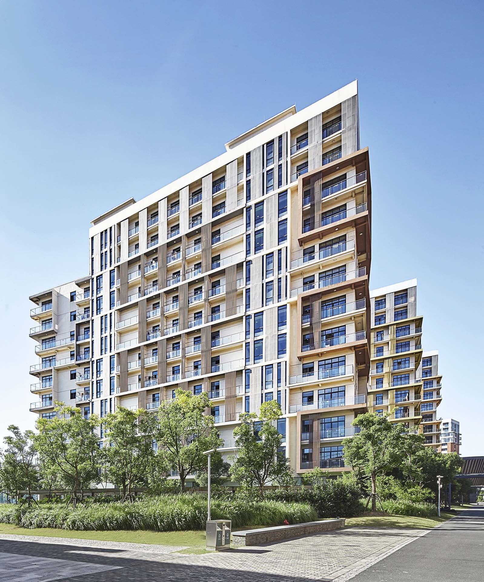 Living Area for Teachers and Students of USST / TJAD-33