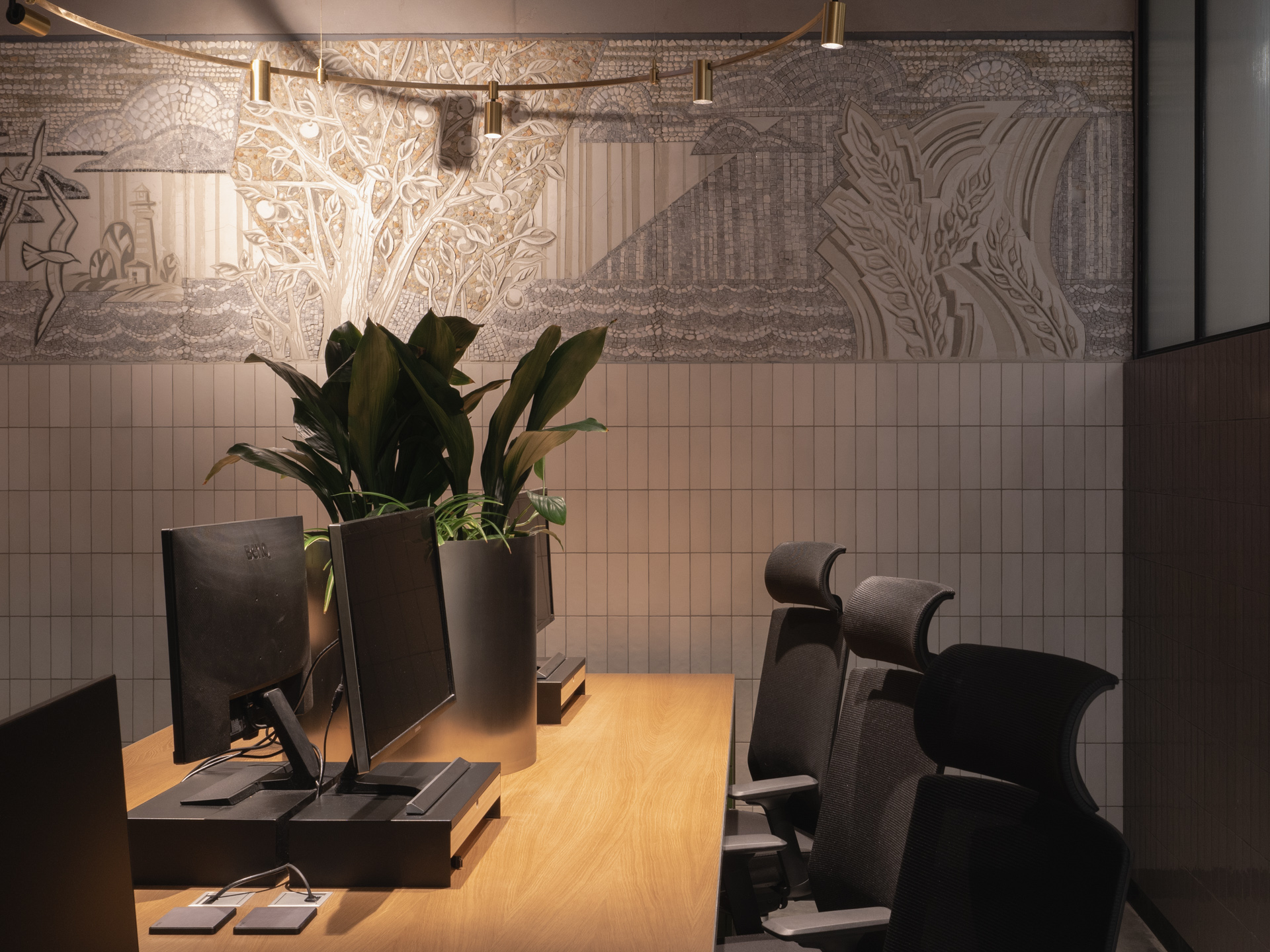 Gold Apple 办公室丨Egor Bogomolov 等-16