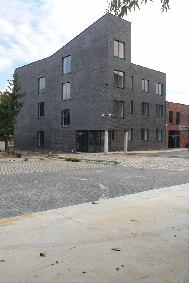 卡托维兹办公室区（注：Biurowiec可理解为办公区域相关概念，Katowice是波兰城市卡托维兹，具体需结合实际语境，此翻译仅为合理推测） 丨PolandKatowice丨SLAS architekci-19