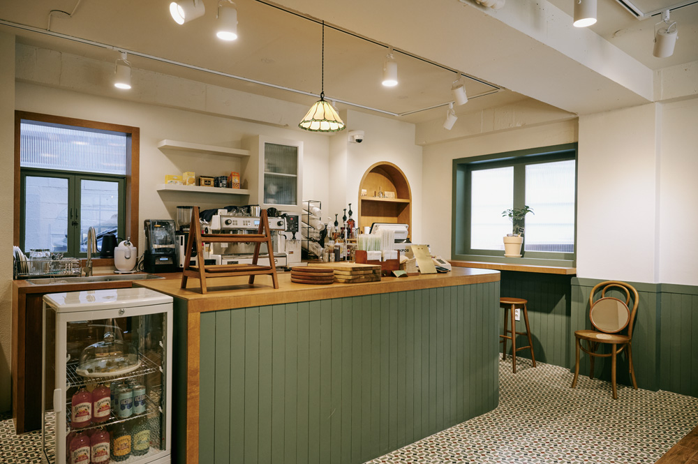 欧式家庭氛围的 15 坪咖啡厅设计-5