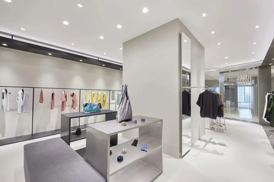 【精工交付|上海曲星执笔，北京国贸「三宅一生IMMEN」店以极致完成度惊艳亮相】-11