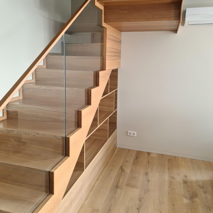 Gradius木质梯架式楼梯定制项目丨乌克兰基辅丨Gradius公司-2