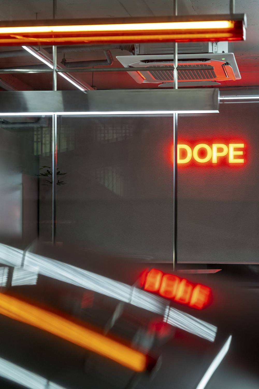 动感现代风 20 平米披萨店设计-5