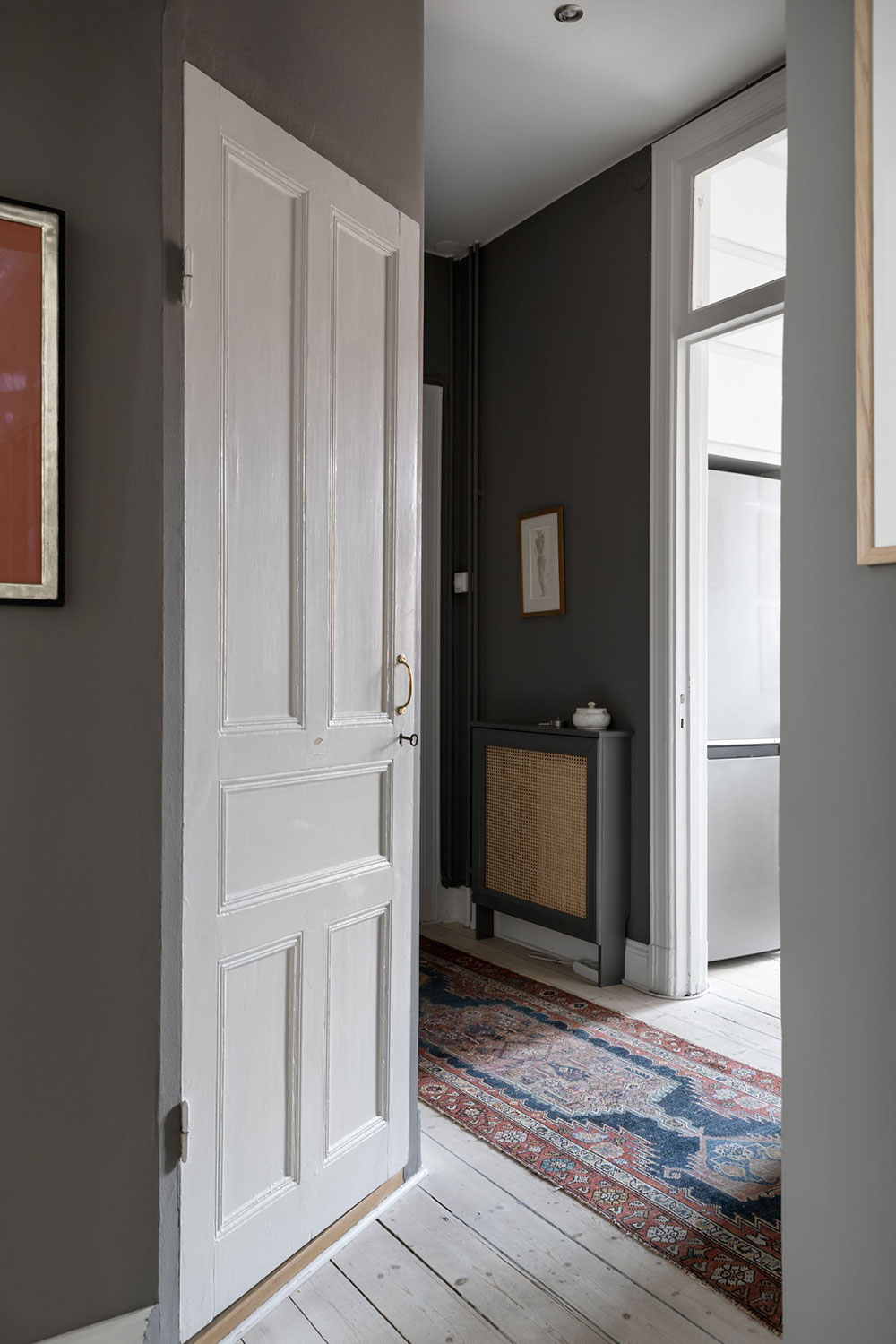 温馨舒适的斯堪的纳维亚风格公寓-23