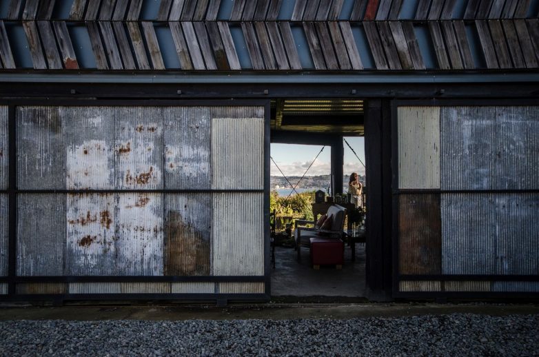 智利某回收材料改造住宅-26