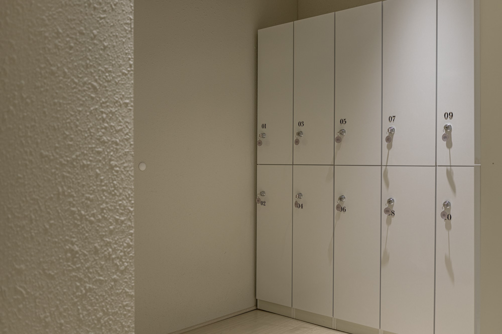 35 平极简白色调公寓设计-9