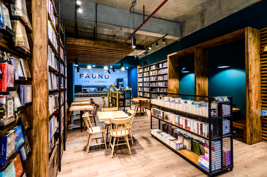 FAUNO – BOOKSTORE AND COFFEE-16