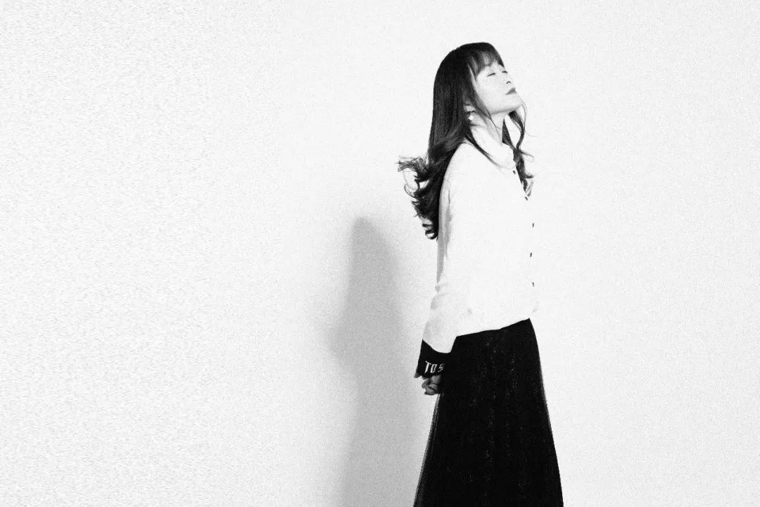 极简中性色,打造优雅格调居所-38