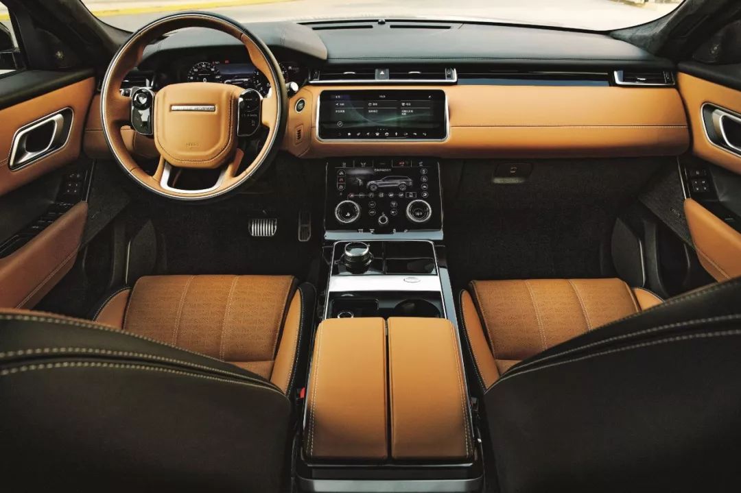 方磊会客室 | 方磊 x 路虎揽胜星脉 极简是共通的话题-27