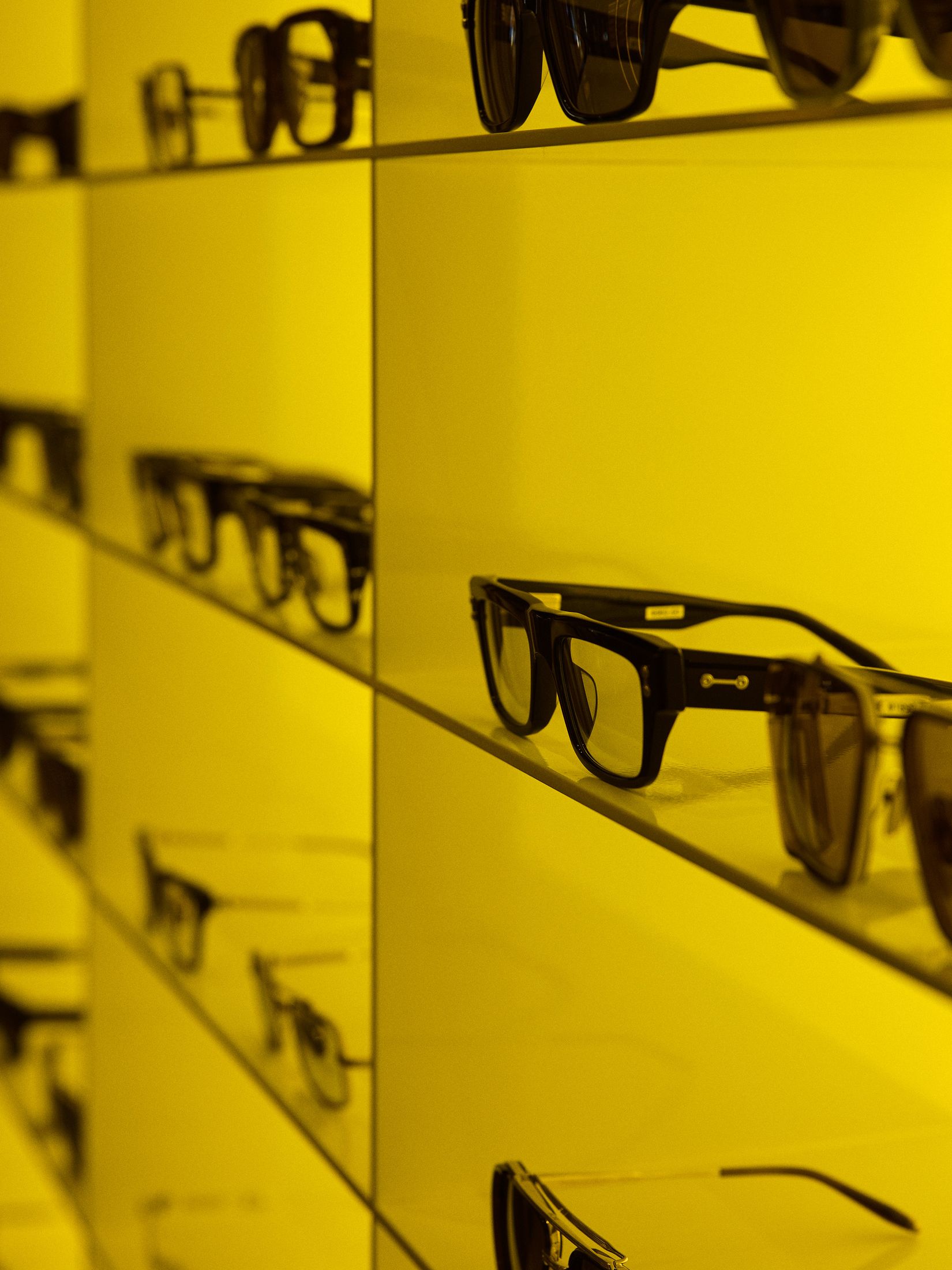 由于Si· Si·没有明确的语境，难以准确判断其含义，无法提供准确的翻译 丨澳大利亚墨尔本丨Kennedy Nolan-31