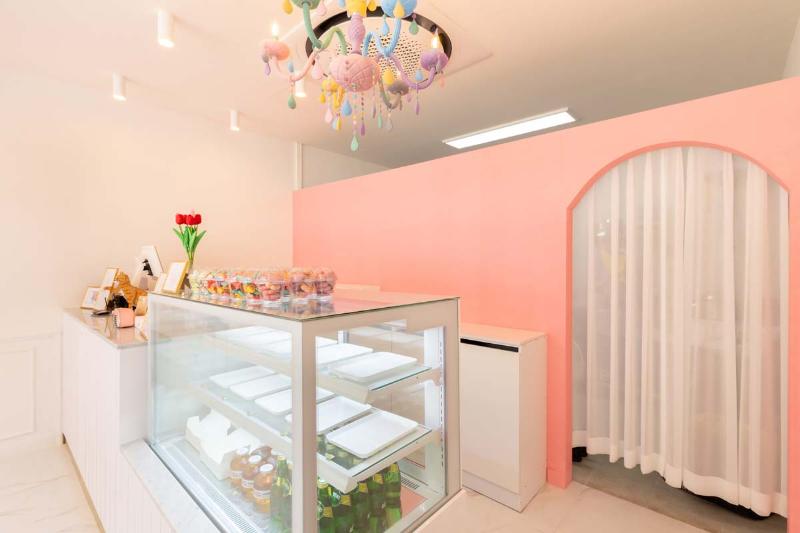 粉色氛围的 10 坪小户型装修设计-11