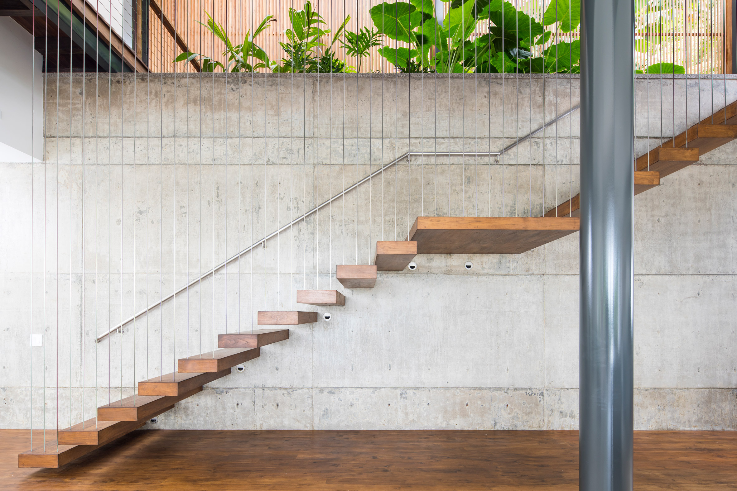 Studio Saxe creates contemporary villa in Costa Rican rainforest | Dezeen-10