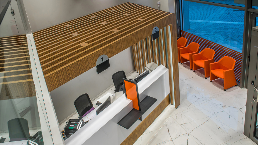 Pancretan Bank 银行设计丨Lefteris Tsikandilakis + Architects-15