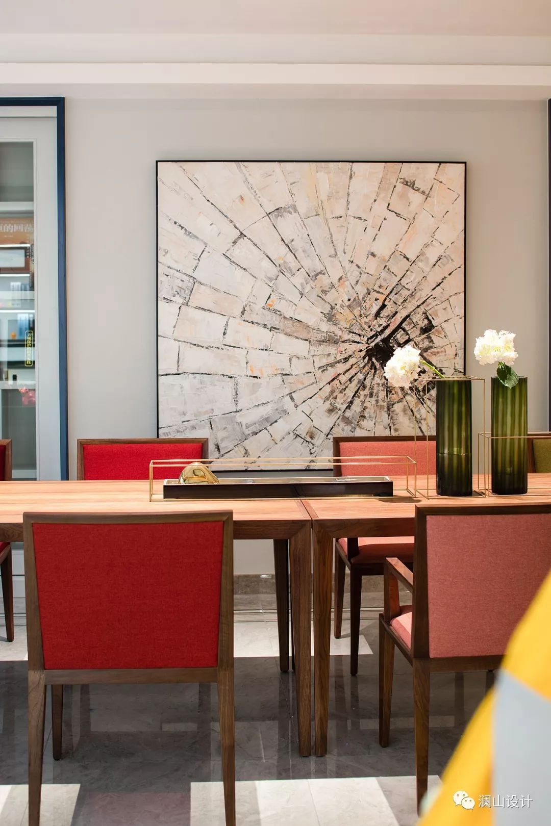 地下室华丽变身,蓝色魔力营造梦幻空间-48