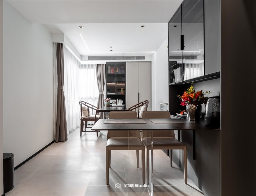 黑白极简,150 平空间的艺术生活丨对象 Studio-15