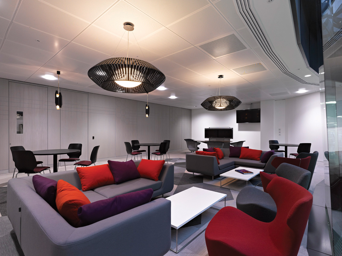 
						jQuery(document).ready(function() {
							jQuery("a[rel^='prettyPhoto']").prettyPhoto({
								social_tools : false,
								show_title : false
							});
						});
					-4