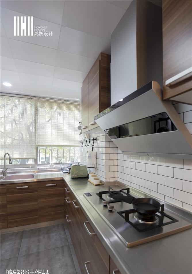 98㎡北欧风家居,原木韵味与怀旧水泥墙的完美结合-14