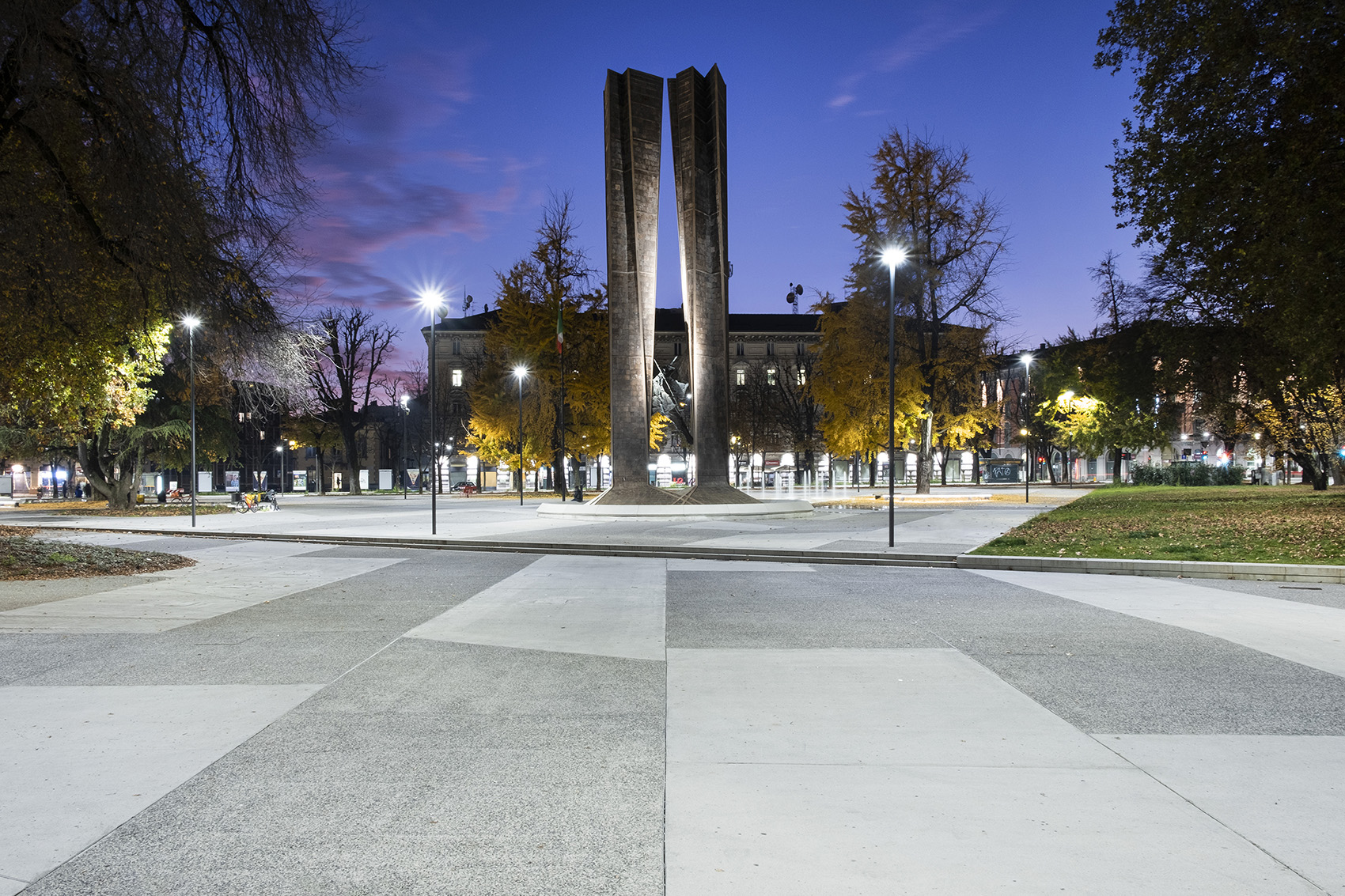 意大利贝加莫 Alpini 广场-32