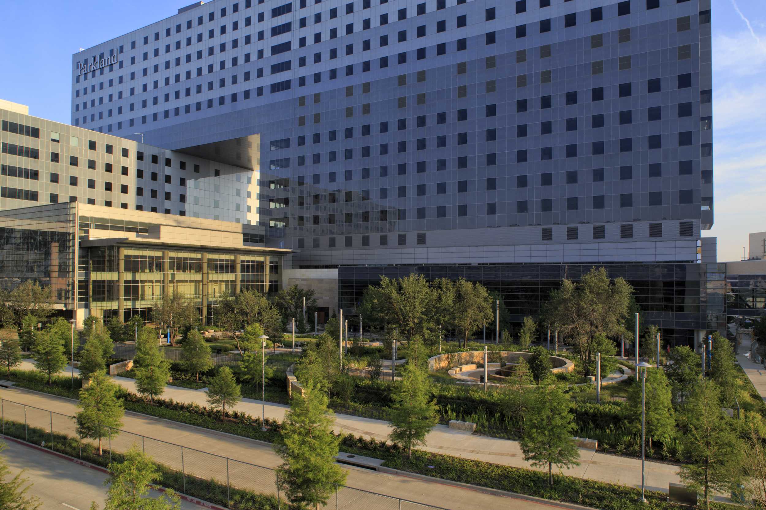 美国新帕克兰医院修复性景观-16