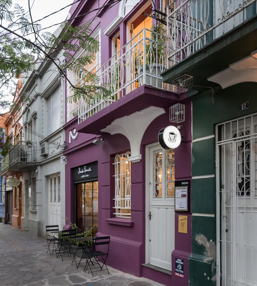 巴西历史建筑中的现代咖啡馆设计-2