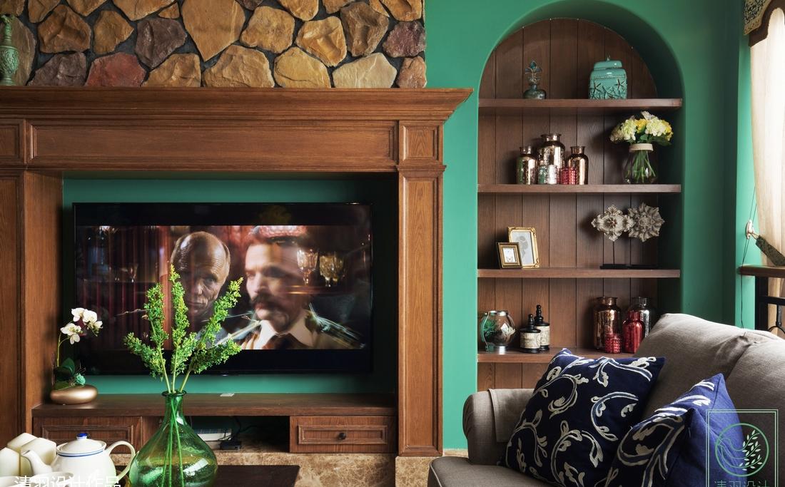 乡村风情家居设计，砖石拱门、红绿搭配成亮点-2