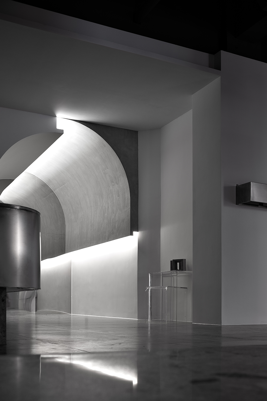 电影胶片般的动态感服饰店设计丨中国苏州丨苏州市不止设计顾问有限公司-30