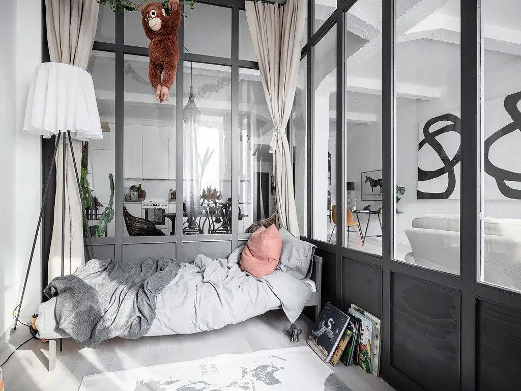 创意玻璃房打造儿童卧室-8