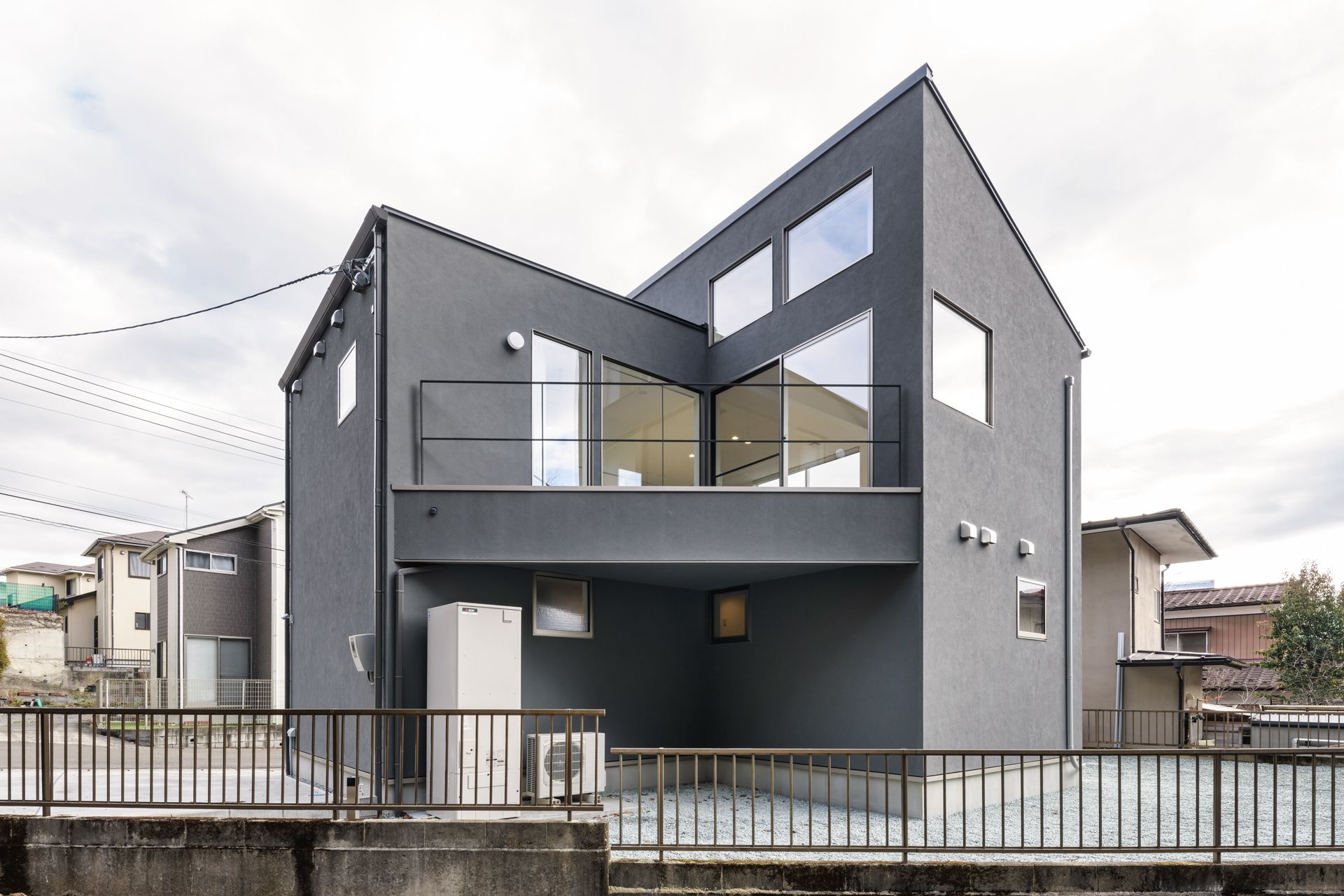 「借景と小路の家」丨日本宮城丨design casa（デザイン・カーサ）-12