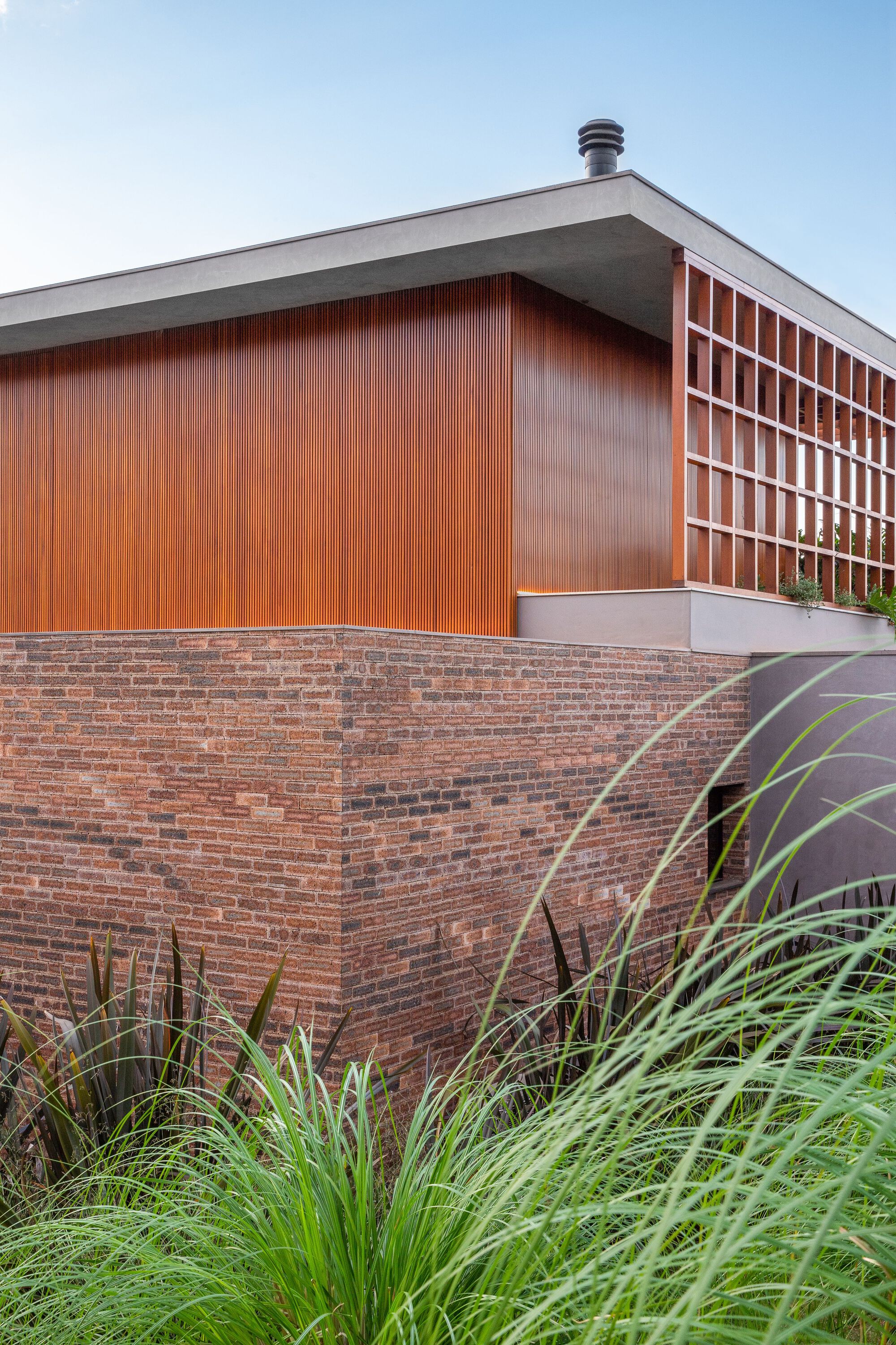 布劳宁哈斯之家丨巴西丨Pablo Lanza Arquitetura-34